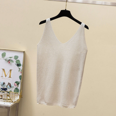 Laiade rihmade ja läikiva efektiga õhukesest kudumisest suures suuruses kaasaegne naiste topp