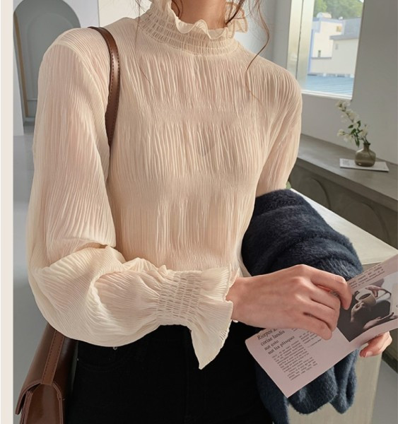 Suures suuruses kõrge krae ja pikkade varrukatega naiste šifoonist särk