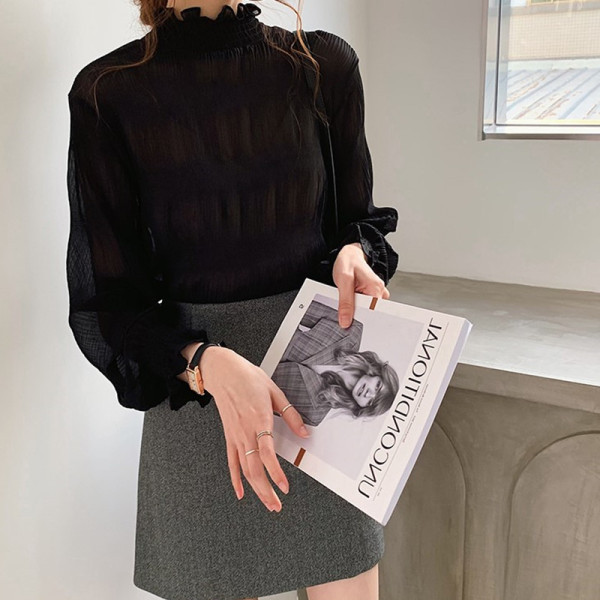 Suures suuruses kõrge krae ja pikkade varrukatega naiste šifoonist särk