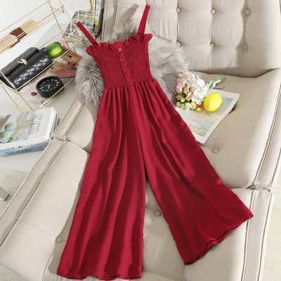 Naiste vabaaja kombinesoon peenikeste rihmade ja rinnakummiga