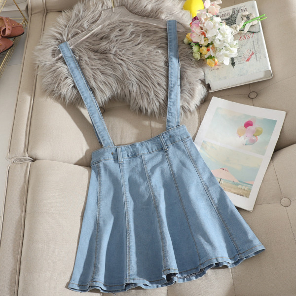 Alkalmi női farmerszoknya a vonalas fazonú kék színben