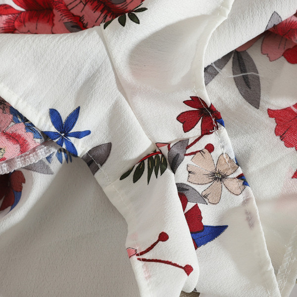 Lillemustri ja peenikeste rihmadega naiste suviste kombinesoonide uus mudel