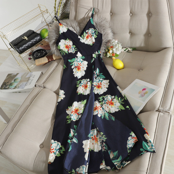 Lillemustri ja peenikeste rihmadega vabaaja pikk naiste kleit