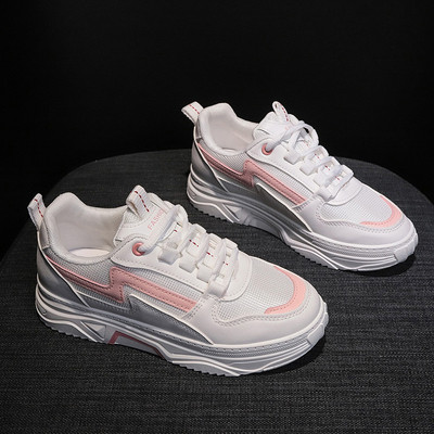 Võrgusilma ja kõrge talla ning värviliste motiividega naiste tossud