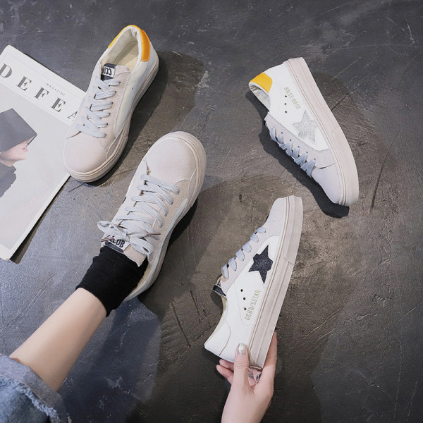 Valge lameda tallaga vabaaja naiste kevadtossud