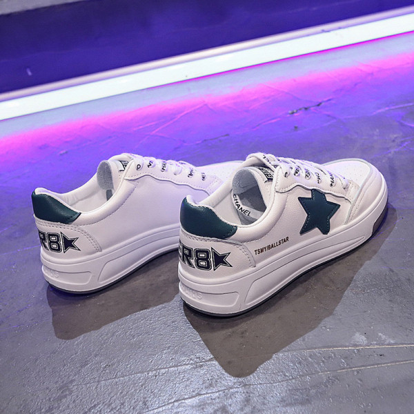 Lameda talla ja värviliste paeltega nahast naiste tossud