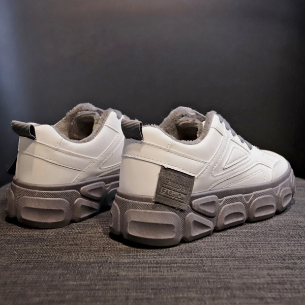 Kareda talla ja pehme voodriga naiste talvetossud