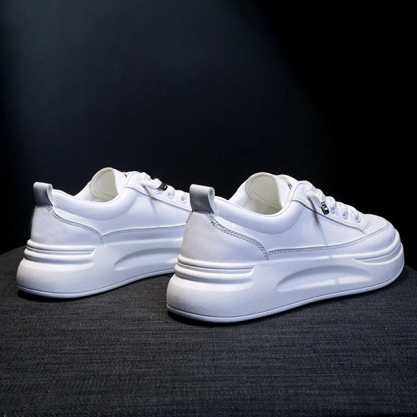 Moodsad valget värvi ökonahast lameda tallaga naiste tossud