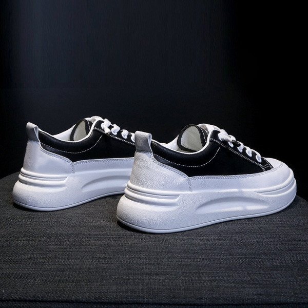 Moodsad valget värvi ökonahast lameda tallaga naiste tossud