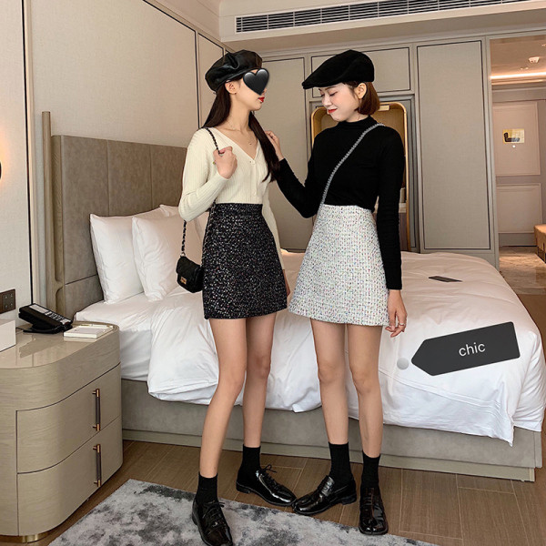 Moodne naiste kootud seelik kõrge vöökoha ja litritega