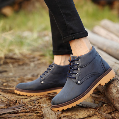 Alkalmi férfi cipő műbőrből, fűzős