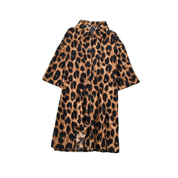 Свободна дамска риза в ретро стил с леопардов десен и къс ръкав
