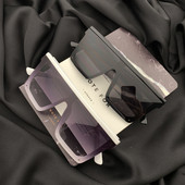 Praegune laia raamiga naiste päikeseprillimaski tüüp