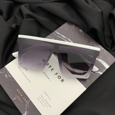 Praegune laia raamiga naiste päikeseprillimaski tüüp