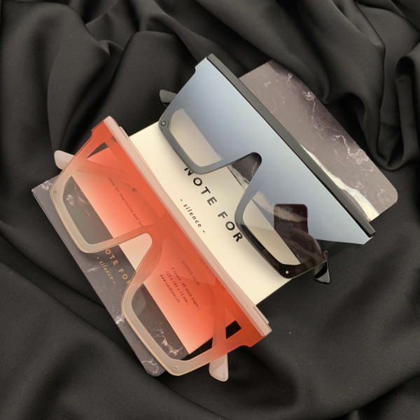 Praegune laia raamiga naiste päikeseprillimaski tüüp