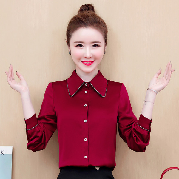 Alkalmi női szatén ing klasszikus gallérral és gombokkal