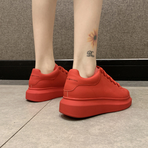 UUS Moodsad punase kõrge tallaga naiste tossud