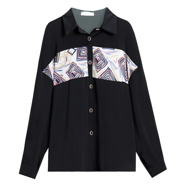 Modern női ing gombokkal és színes mintával