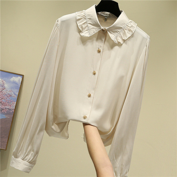 Naiste nööpide ja klassikalise kraega särk