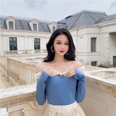 Allakäinud varrukatega ja tüllpaeltega naiste pluus