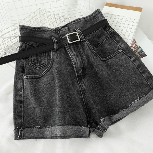 Alkalmi rövidnadrág széles modell magas derékkal és zsebekkel