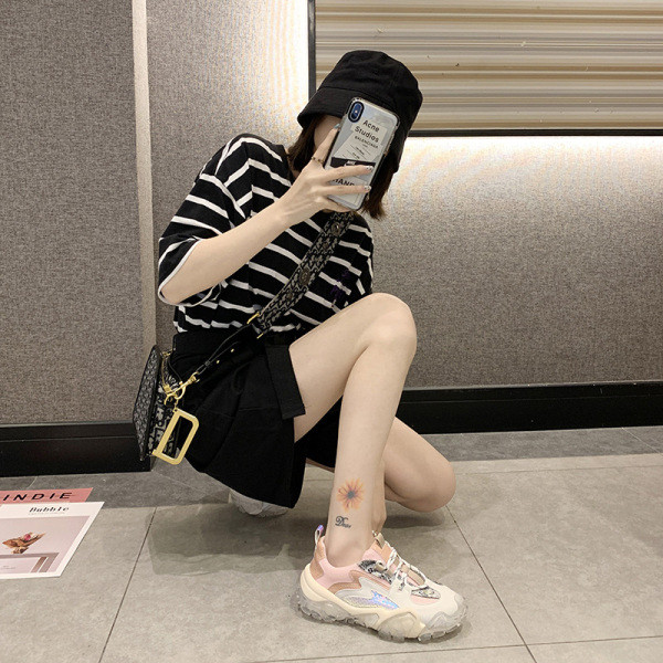 Stiilsed naiste kevad-sügis paeltega tossud