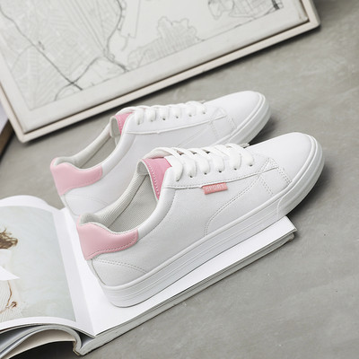 Naiste kevad-sügis paeltega nahast tossud