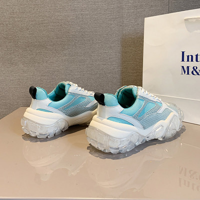 Modern női tornacipő műbőr fűzővel