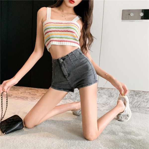 Lühikesed kõrge vöökohaga naiste liibuvad teksad