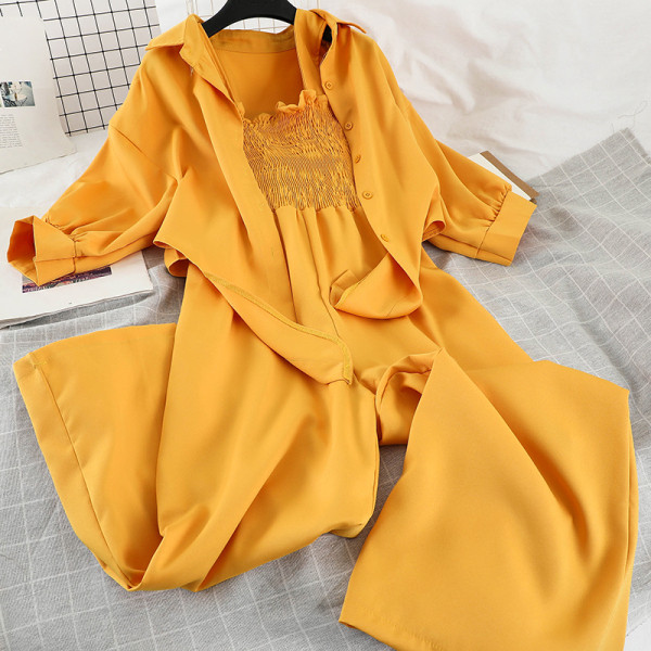 Stiilne naiste komplekt, mis sisaldab 3/4 varrukatega särki ja laia kombinesooni