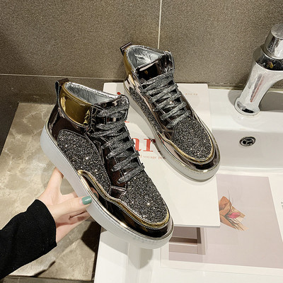 Alkalmi női tornacipő fényes elemmel, lapos talppal