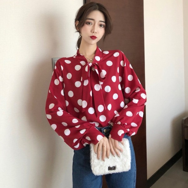 Modern női ing gallérral, szalaggal