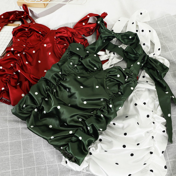 Modern női mellszoba pöttyökkel és húzózsinórral