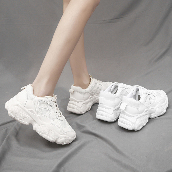 Νέο μοντέλο γυναικεία αθλητικά παπούτσια με σκληρή σόλα και κορδόνια