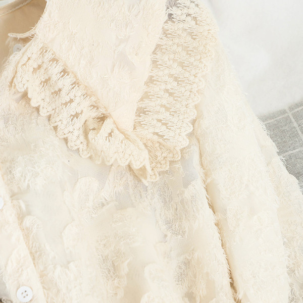 Stílusos női szett két részből - ing és szoknya gombokkal