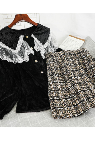 Stílusos női szett, amely tartalmaz egy csipkés bársonyinget és egy magas derékú kötött szoknyát