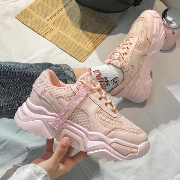 Alkalmi, légáteresztő női tornacipő ökobőr nyakkendőkkel