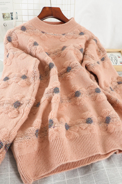 Moodne naiste kampsun ovaalse kaelusega, pikkade varrukatega ja lillemotiividega