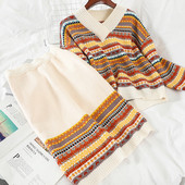 Värviline naiste komplekt, mis sisaldab kampsunit ja kõrge vöökohaga seelikut