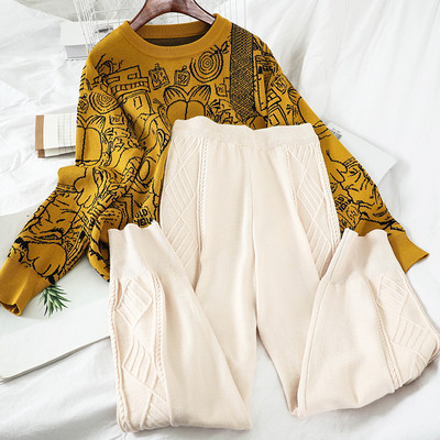 Naiste igapäevane komplekt kaheosalisest värvilisest kampsunist ja pükstest