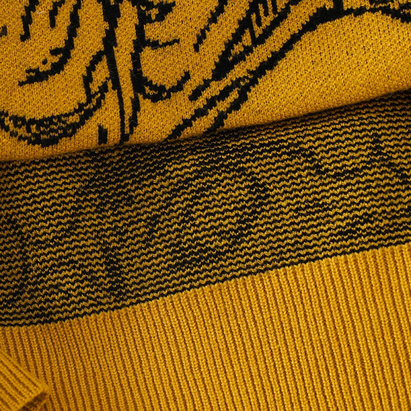 Naiste igapäevane komplekt kaheosalisest värvilisest kampsunist ja pükstest