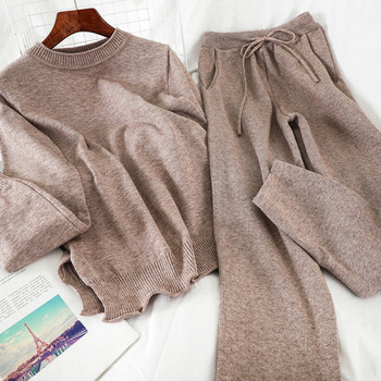 Ежедневен дамски плетен комплект от две части - пуловер и панталон
