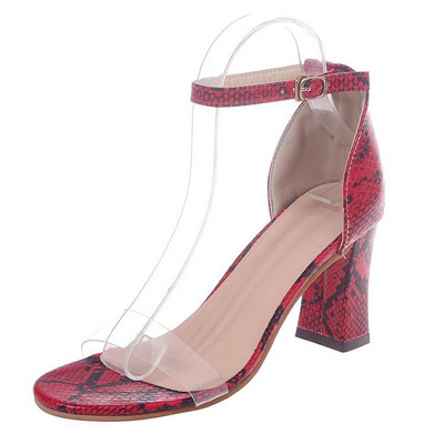 Női szandál új modellje szilikon pánttal és állatmintás mintával