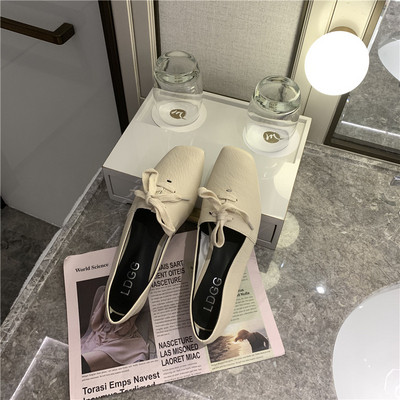 Naiste vabaaja mokassiinid kunstnahast lipsudega