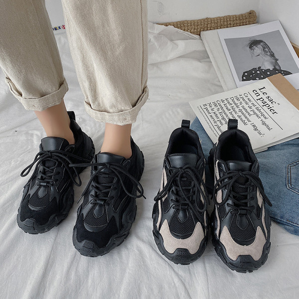 Új modell női velúr tornacipők durva talppal és fűzővel