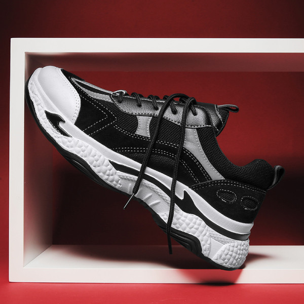 Öko-seemisnahast paeltega meeste vabaaja tossud