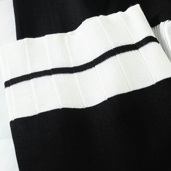 Naiste vabaaja komplekt, mis sisaldab vesti ja pükse