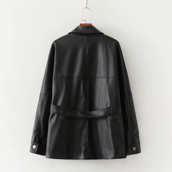 Moodne vöörihma ja nööpidega nahktagi