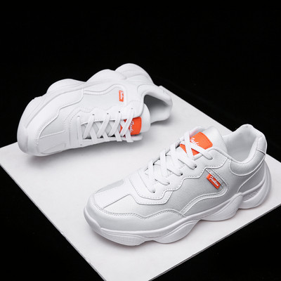 Meeste vabaaja tossud paelte ja kareda tallaga