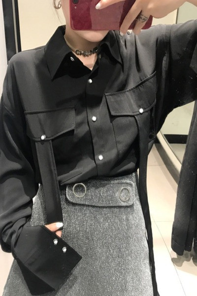 Must naiste särk klassikalise kraega - lai mudel